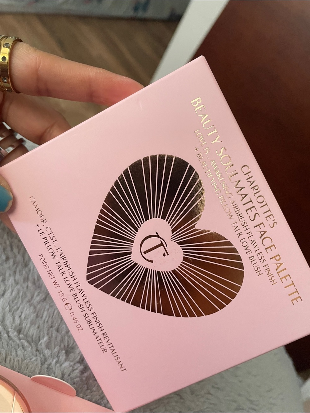 Charlotte Tilbury Heart Face Palette - Pink & Rose Gold - Picture 2 of 12
